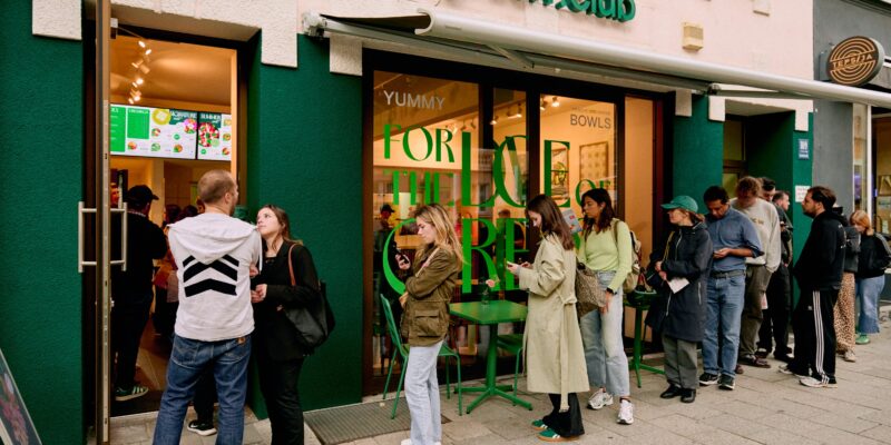 Zweiter Green Club-Store in München eröffnet: Große Nachfrage, lange Schlange
