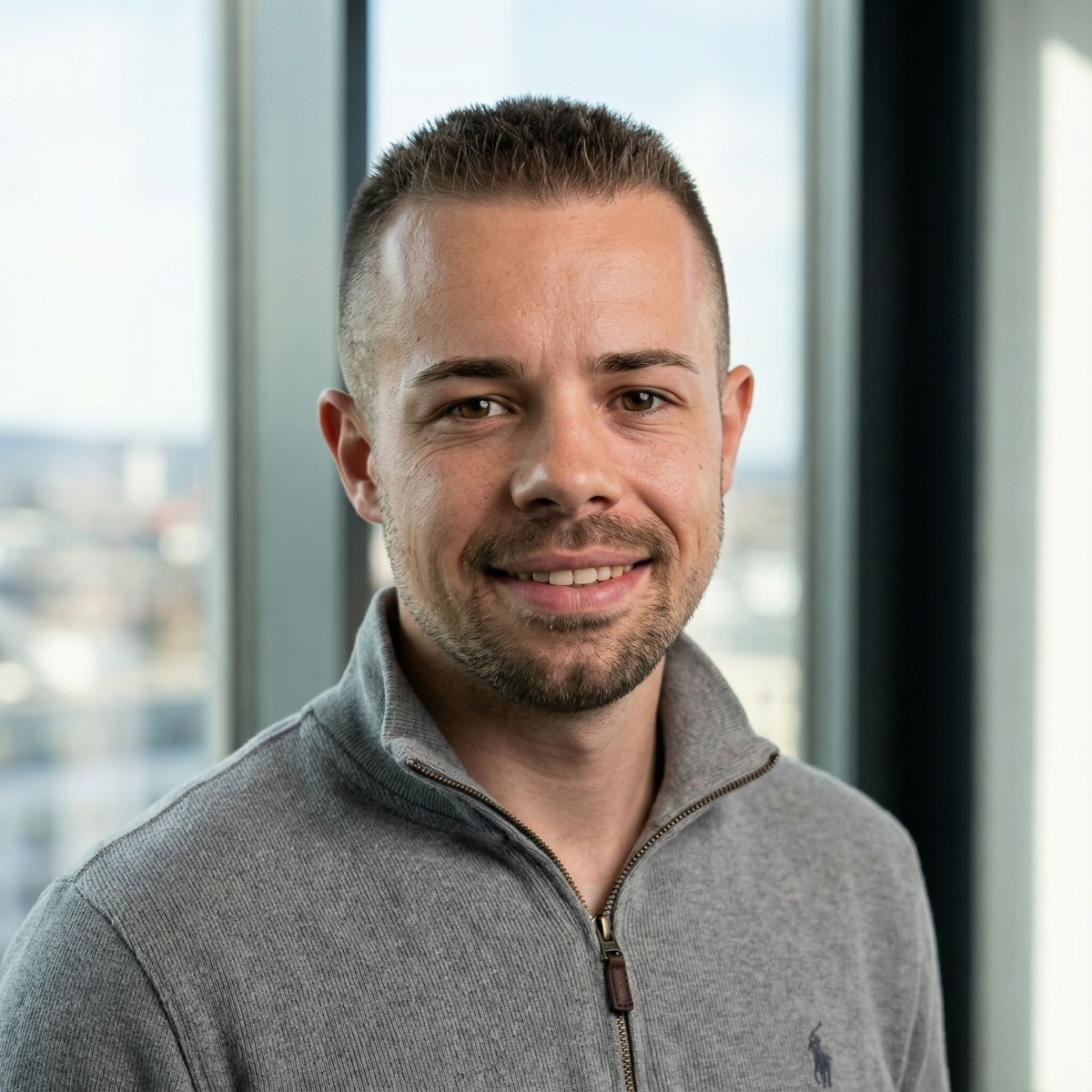 Janik Deimann, Gründer der Deimann Com GmbH